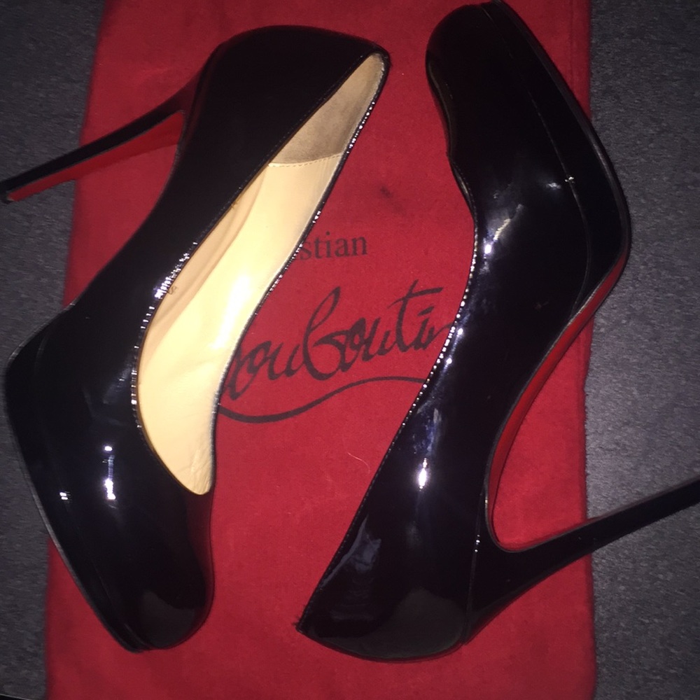 Christian Louboutin Filo - Picture 2 of 8